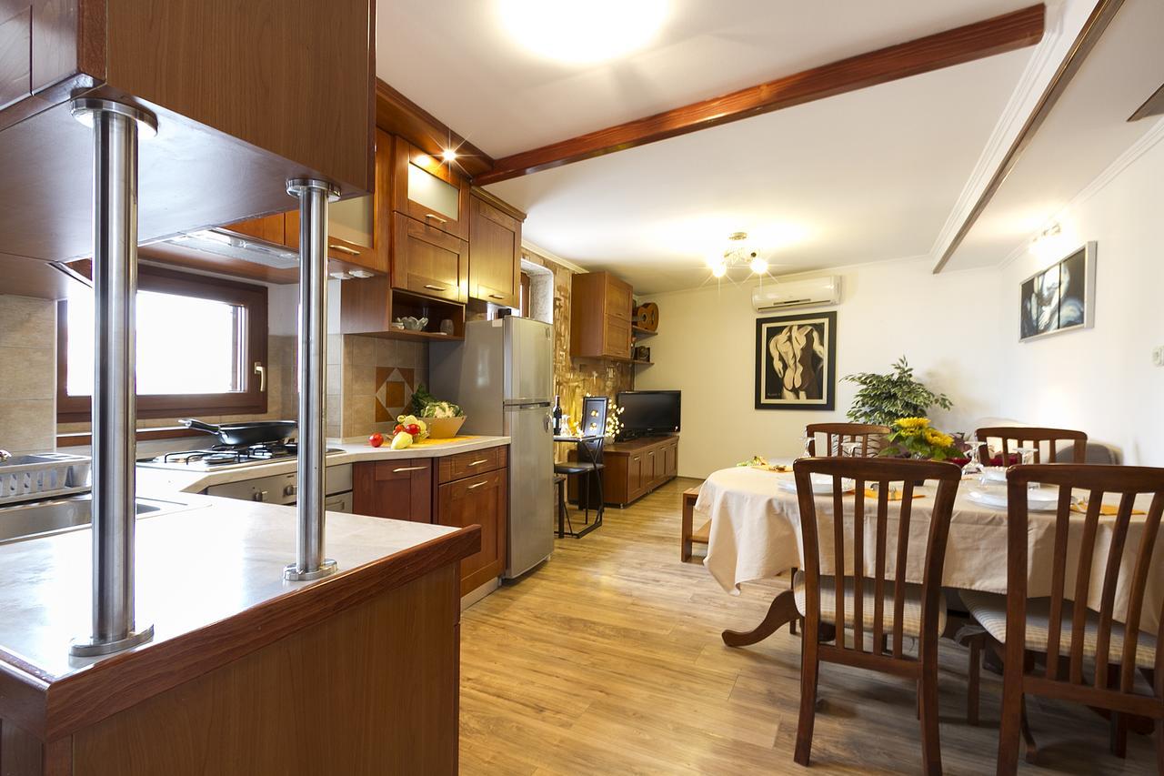 Apartment Nino Rovinj Quarto foto